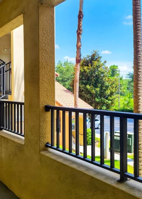 Entire Rental 3-Br Minutes From Disney X8 Hot Tub Apartment 2204 Orlando Bagian luar foto